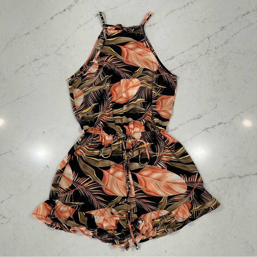 ✨MUST GO✨Tropical Print Sheer Romper